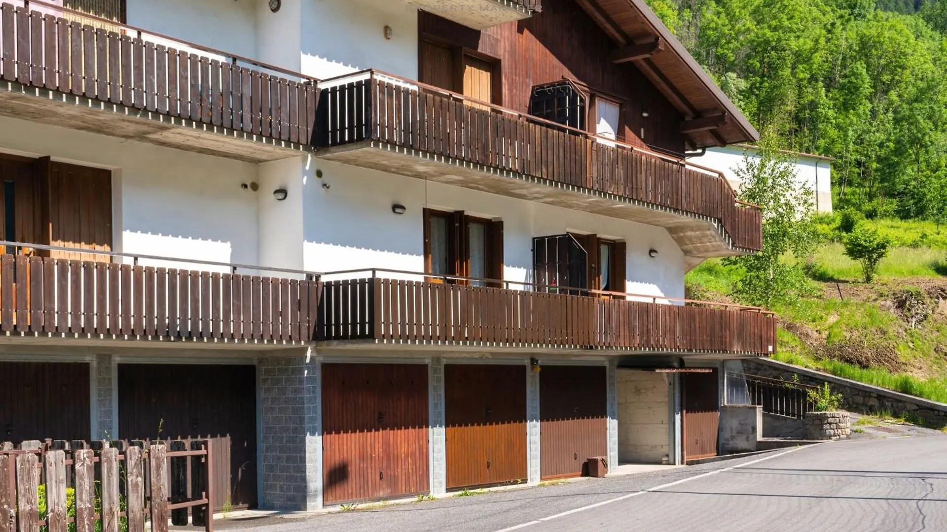 Ai Laghetti Apartment Al Solivo